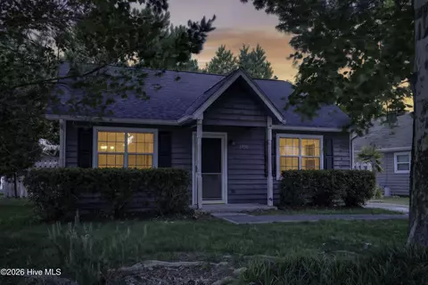 3900 Fawn Creek Dr, Wilmington, NC 28409