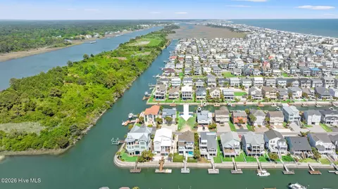 46 Raeford St, Ocean Isle Beach, NC 28469