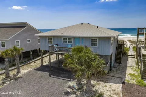 603 N Anderson Blvd, Topsail Beach, NC 28445