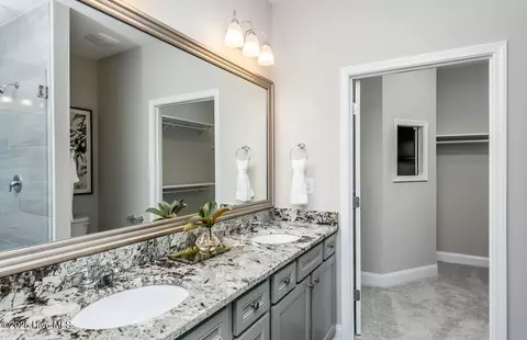 Bath - 5943 Moonshell Loop, Wilmington, NC 28412 photo 1 of 2