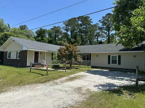 1851 Burgaw Hwy, Jacksonville, NC 28540