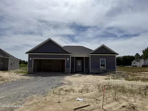 38 Fiddleneck Ct, Selma, NC 27576