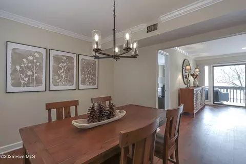 Dining - 1175 Saint Andrews Dr # 206, Pinehurst, NC 28374 photo 5 of 5