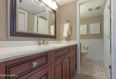 Bath - 1175 Saint Andrews Dr # 206, Pinehurst, NC 28374 photo 1 of 3