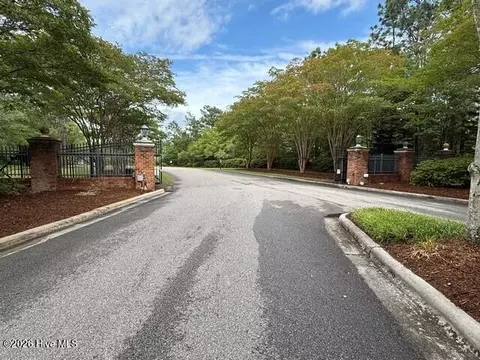 22 W High Bluff Dr, Hampstead, NC 28443 photo 4