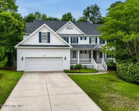 3821 Timber Stream Dr, Southport, NC 28461