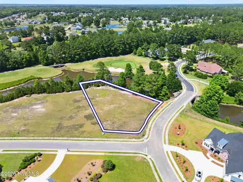 443 Crow Creek Dr NW, Calabash, NC 28467