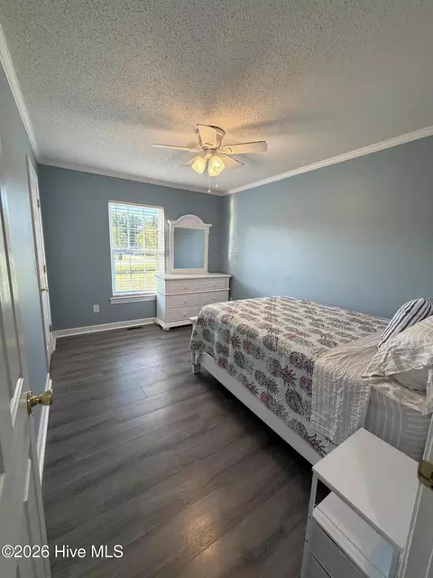 Bedroom - 3055 Falcon Ct, Deep Run, NC 28525 photo 2 of 6