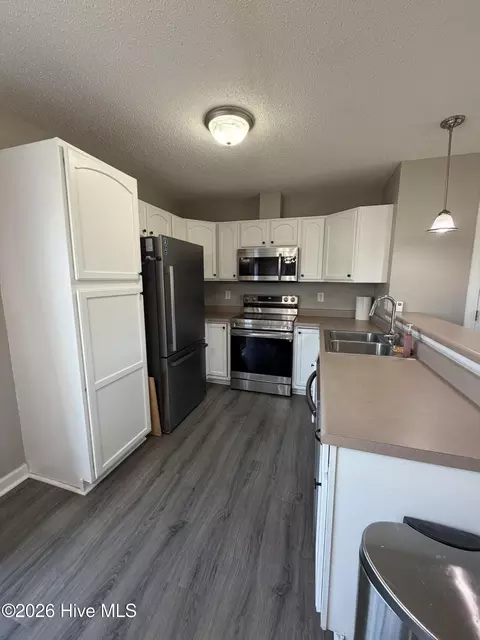 Kitchen - 3055 Falcon Ct, Deep Run, NC 28525 photo 1 of 4