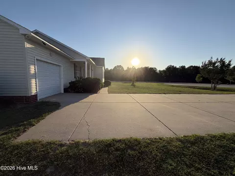 Exterior - 3055 Falcon Ct, Deep Run, NC 28525 photo 2 of 6