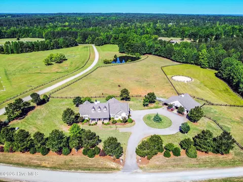 115 Red Fox Rdg, Cameron, NC 28326