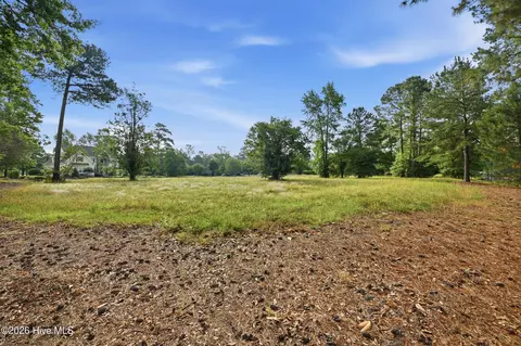 140 E Winding Way, Wallace, NC 28466 photo 3