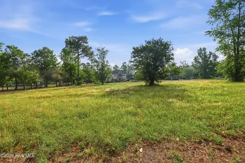 140 E Winding Way, Wallace, NC 28466 photo 2