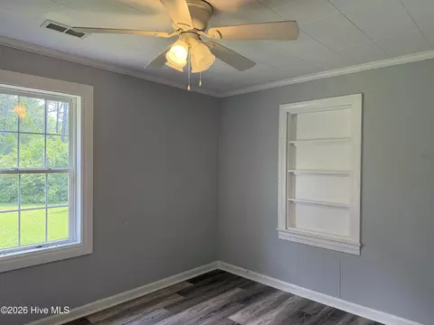 Bedroom - 189 Seashore Dr, Atlantic, NC 28511 photo 2 of 3