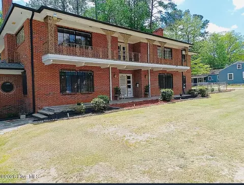1001 W Main St, Williamston, NC 27892