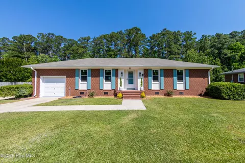 202 Carolina Pines Blvd, New Bern, NC 28560