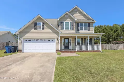 207 Willoughby Ln, Jacksonville, NC 28546