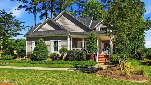 107 Pamlico Ln, Chocowinity, NC 27817