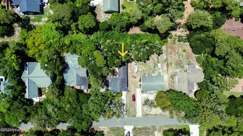 View/Area - 117 Juniper Rd, Pine Knoll Shores, NC 28512 photo 2 of 6