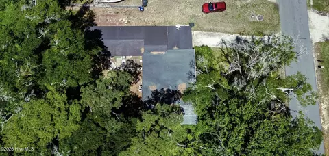 View/Area - 117 Juniper Rd, Pine Knoll Shores, NC 28512 photo 4 of 6