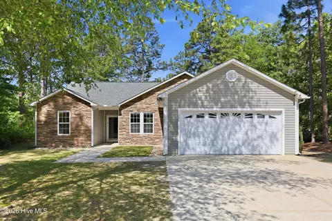 750 Thrush Dr, Vass, NC 28394