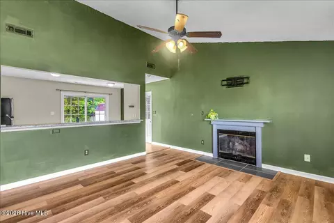 Living - 134 Parnell Rd, Hubert, NC 28539 photo 1 of 4
