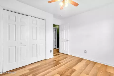 Bedroom - 134 Parnell Rd, Hubert, NC 28539 photo 2 of 4