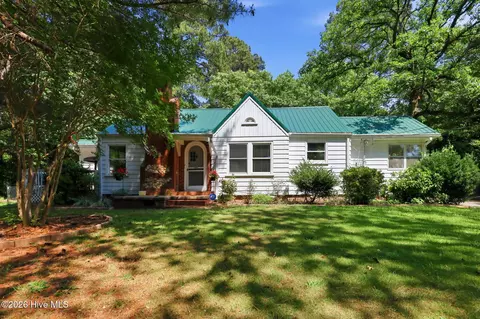 106 Isley St, Carthage, NC 28327