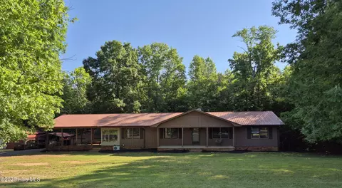390 Low Water Bridge Rd, Troy, NC 27371