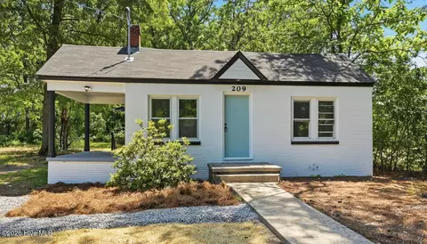 209 Hendricks St, Rocky Mount, NC 27801