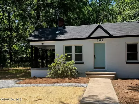 209 Hendricks St, Rocky Mount, NC 27801