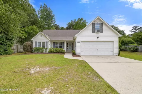 204 Bloomington Ln, Wilmington, NC 28411