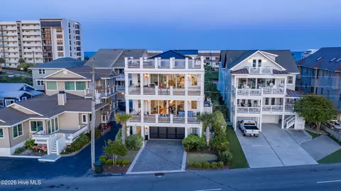 110 Waynick Blvd, Wrightsville Beach, NC 28480