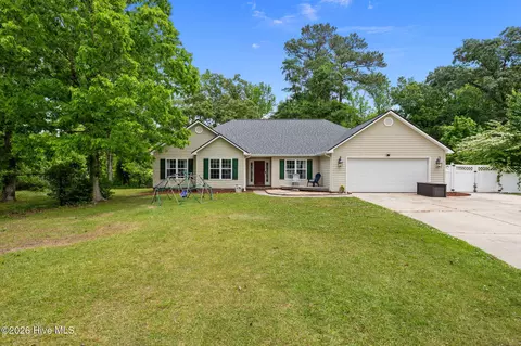619 Fox Ridge Ct, Havelock, NC 28532