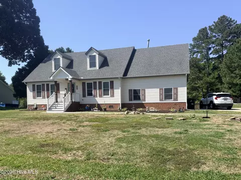 100 E Robin Ct, South Mills, NC 27976