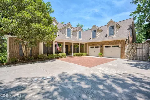 201 Rhett Dr, Mccormick, SC 29835