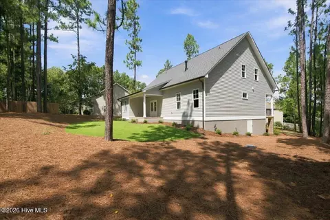 7 Calhoun Ln, Pinehurst, NC 28374 photo 8