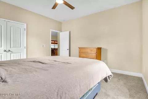 Bedroom - 172 Lea Dr, Hampstead, NC 28443 photo 5 of 8