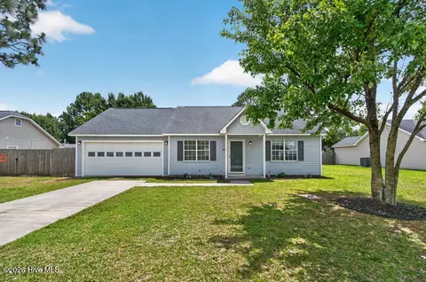 811 Gordon Woods Rd, Wilmington, NC 28411