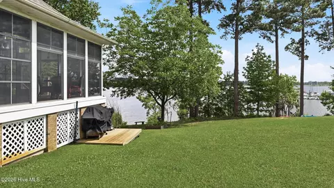 Exterior - 126 Ridge Rd, Chocowinity, NC 27817 photo 10 of 13