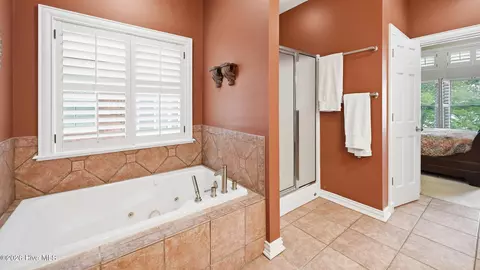 Bath - 126 Ridge Rd, Chocowinity, NC 27817 photo 3 of 5
