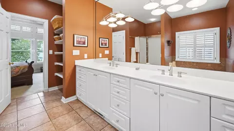 Bath - 126 Ridge Rd, Chocowinity, NC 27817 photo 4 of 5