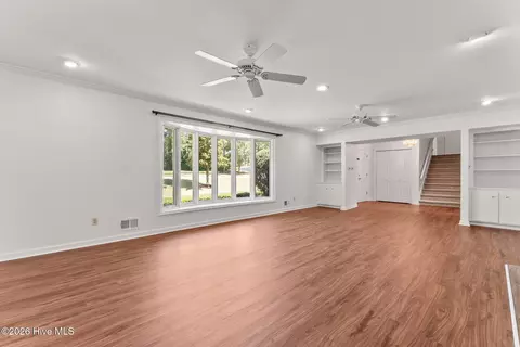 Living - 3546 Pebble Beach Dr, Martinez, GA 30907 photo 3 of 5