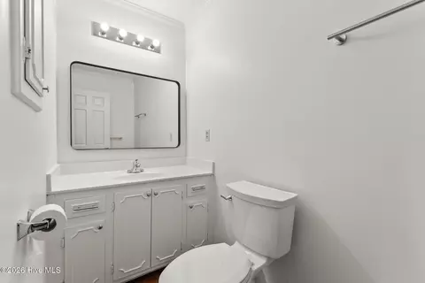 Bath - 3546 Pebble Beach Dr, Martinez, GA 30907 photo 7 of 7