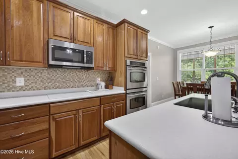 Kitchen - 134 Wild Berry Ln, Hampstead, NC 28443 photo 2 of 4