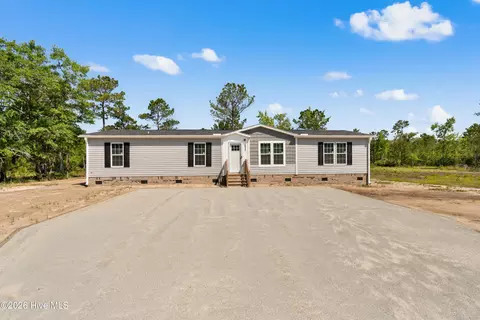6812 Lewis Dr SE, Winnabow, NC 28479