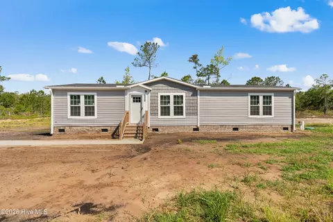 6830 Lewis Dr SE, Winnabow, NC 28479