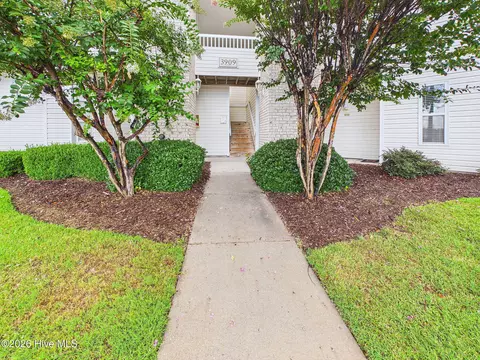 3909 Botsford Ct UNIT 103, Wilmington, NC 28412