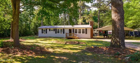 211 E Beulah Rd, Nashville, NC 27856
