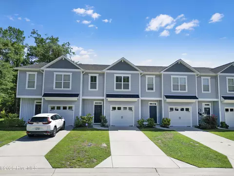 152 Aspen Rd, Hampstead, NC 28443